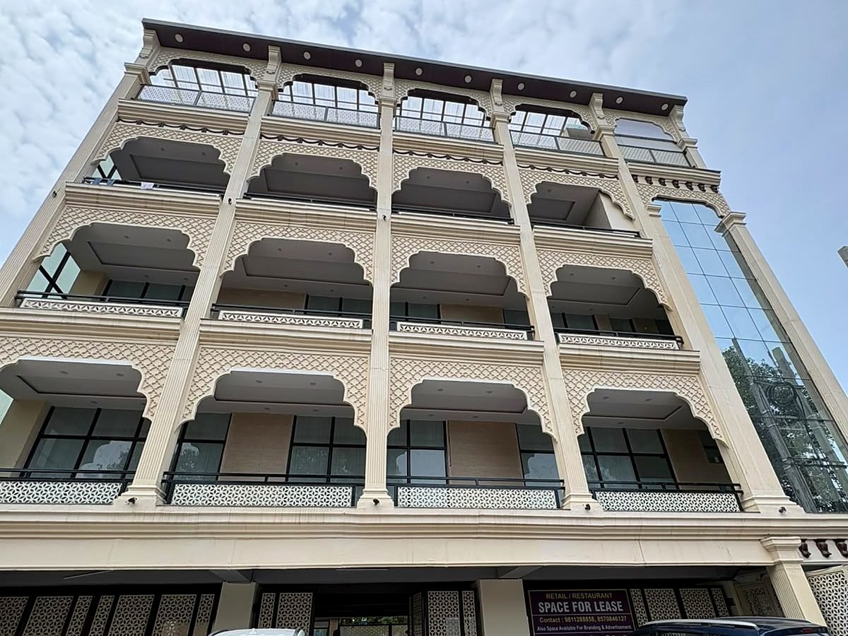 The road entrance to Rohtak Central, with ground-floor units